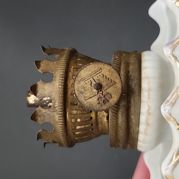 Vintage Mini Oil Lamp Made in Japan - Picture 11 of 11